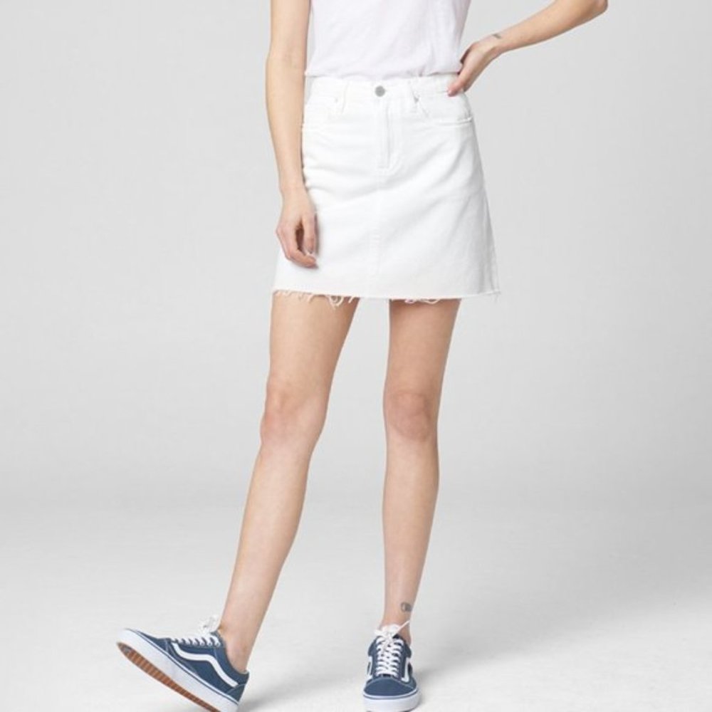 Blank NYC White Denim Skirt | Size: 26
